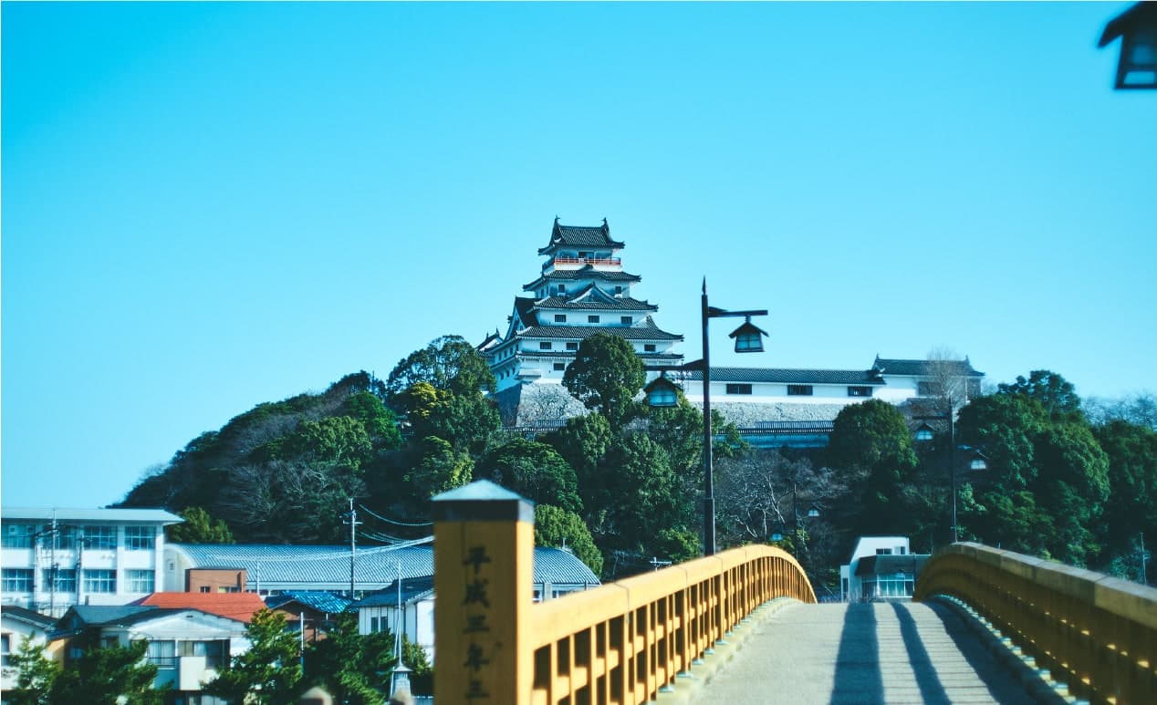 카라츠성과 항구 풍경